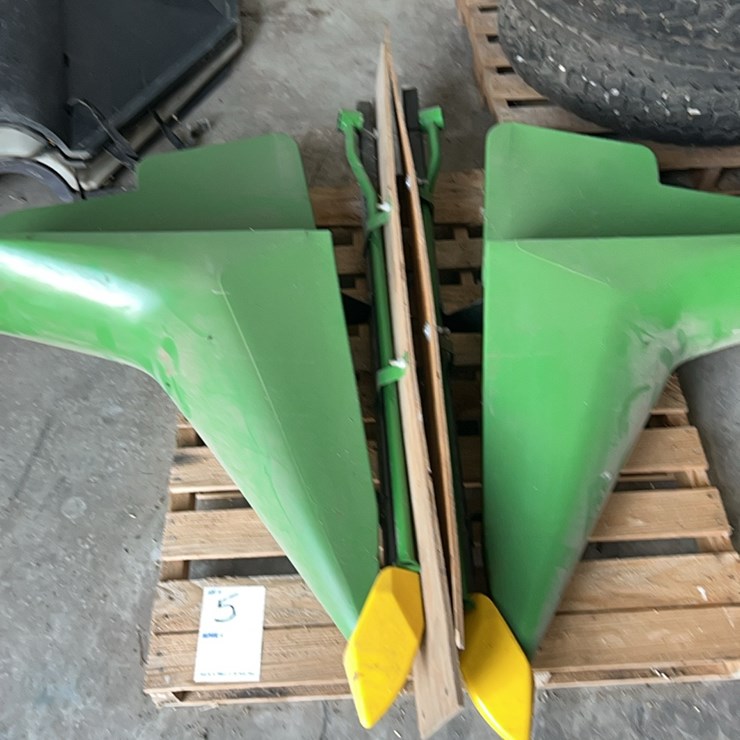 (2) John Deere Poly dividers