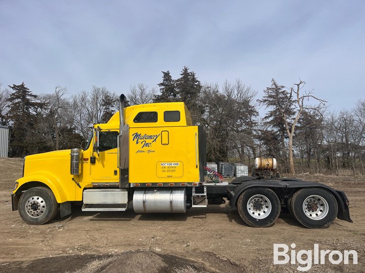 2005-international-9900ix-t/a-truck-tractor-image-8