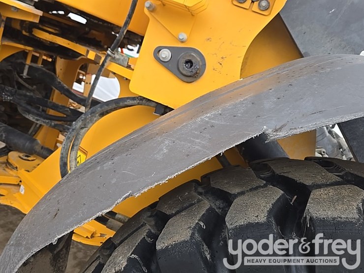 2021-volvo-l90h-image-92