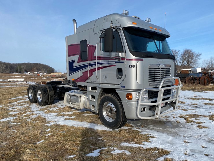 2003-freightliner-argosy-image-3