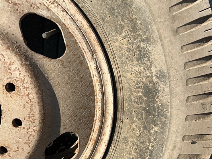 spare-tire-for-grain-truck-9.0-0–20-image-8