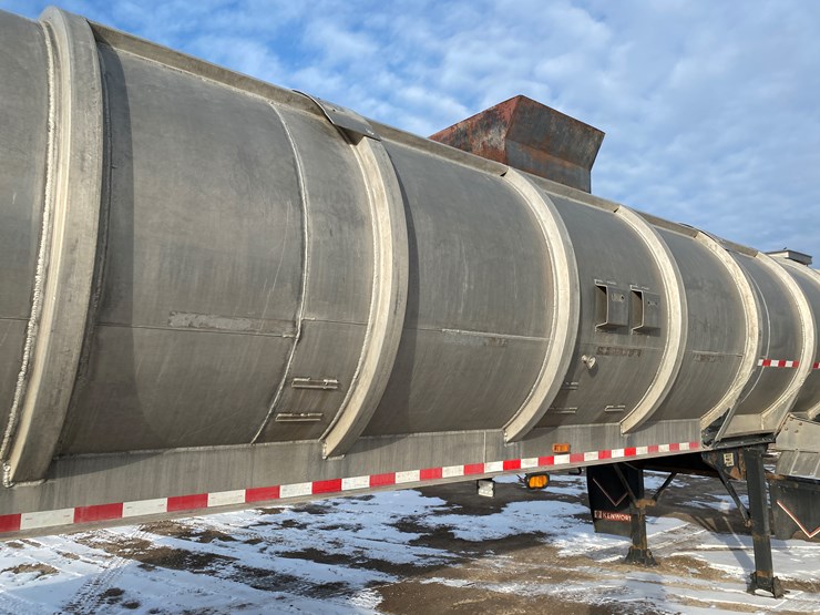 1980-trailmobile-tanker-image-31