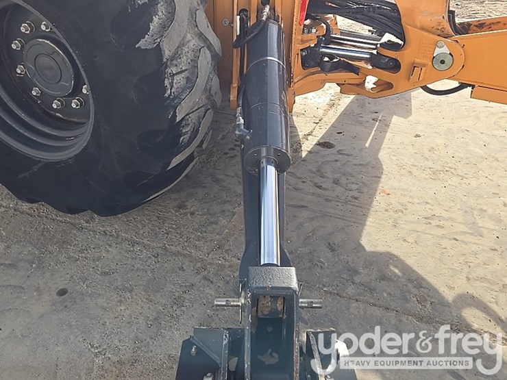 2022-case-590sn-image-39