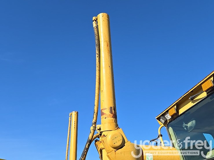 2005-caterpillar-140h-vhp-plus-image-42