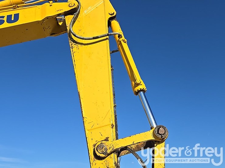 2022-komatsu-pc360-lc-11-image-37
