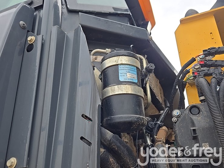 2019-deere-460e-image-69