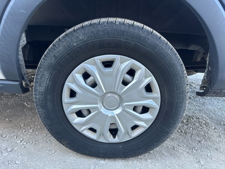 2017-ford-transit-image-75