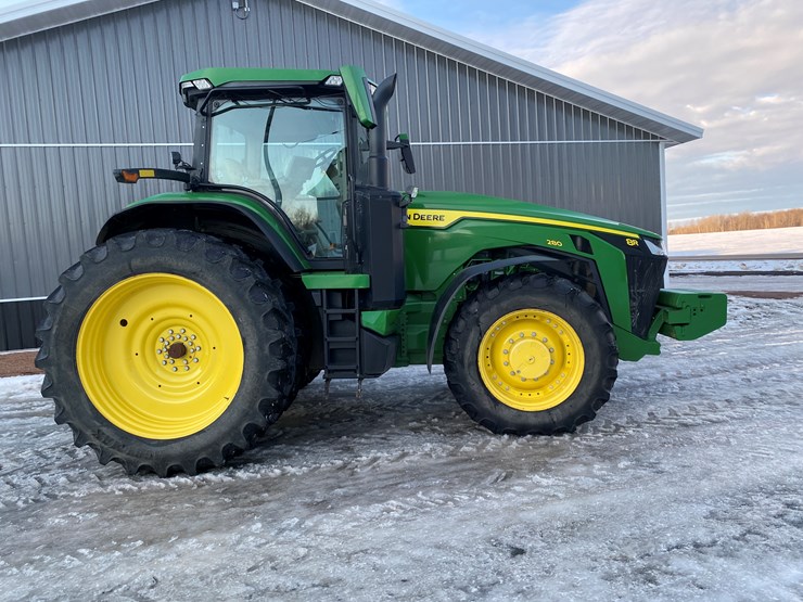 2022-john-deere-8r-280-image-6