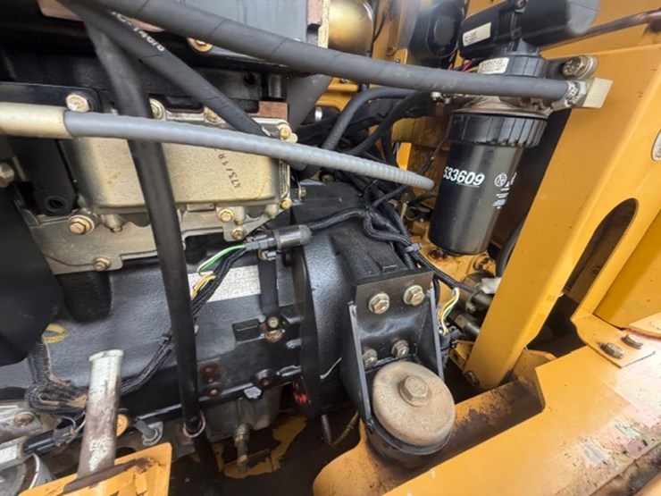 caterpillar-914g-image-53