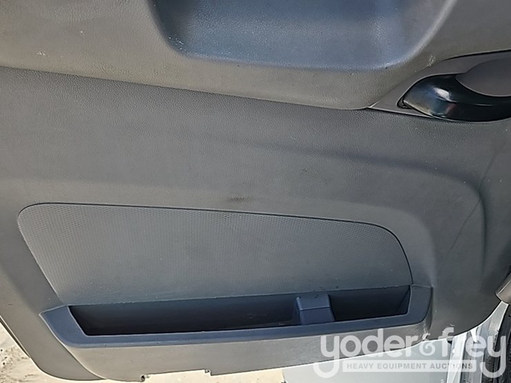 2018-peterbilt-337-image-51