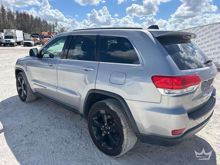 2019-jeep-grand-cherokee-image-4