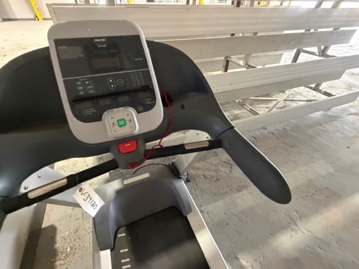 #34120-•-precor-932i-treadmill-image-15