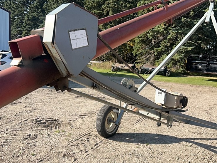 7-“x-37’sakundiak-model-hd-7–-1200-auger-with-7.5-hp-baldor-single-ph-220-electric-motor-image-11