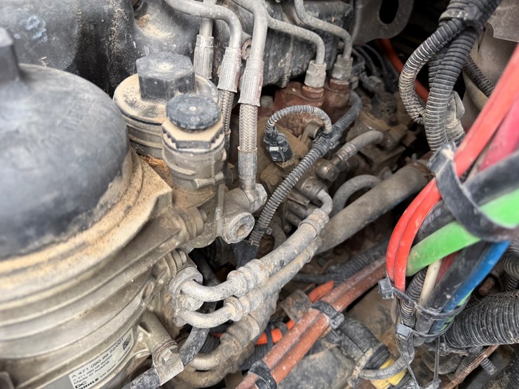 #40954-•-2016-freightliner-t/a-daycab-truck-tractor-3akjgedv4gsgw5933-image-46