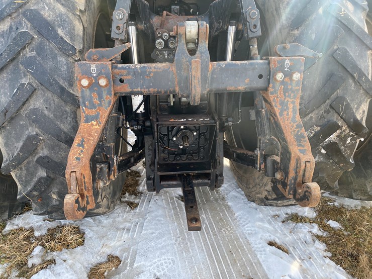 #125-•-2001-case-mx200-magnum-tractor-(colfax,-wi)-image-27