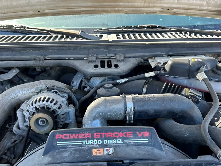 2005-ford-f550-image-51