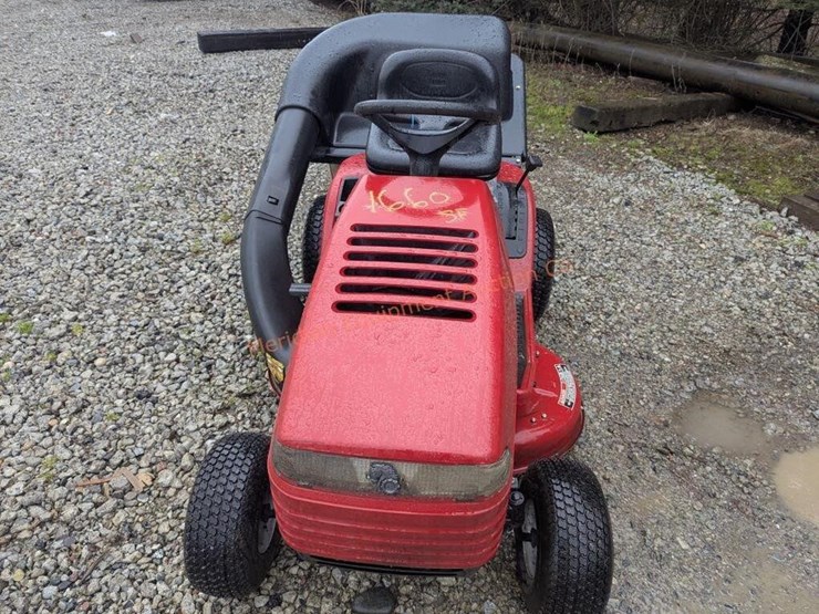 toro-wheelhorse-1638hxl-image-10