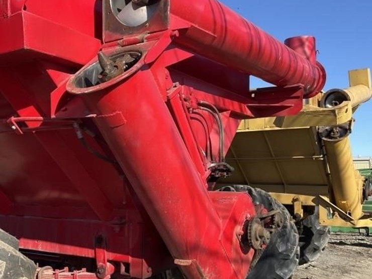 caterpillar-3208-image-12