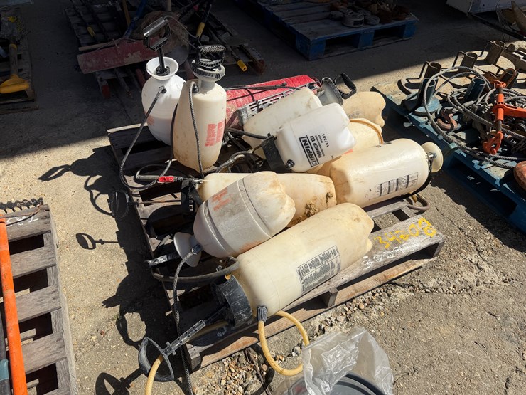 #6491-•-manual-sprayers-image-3