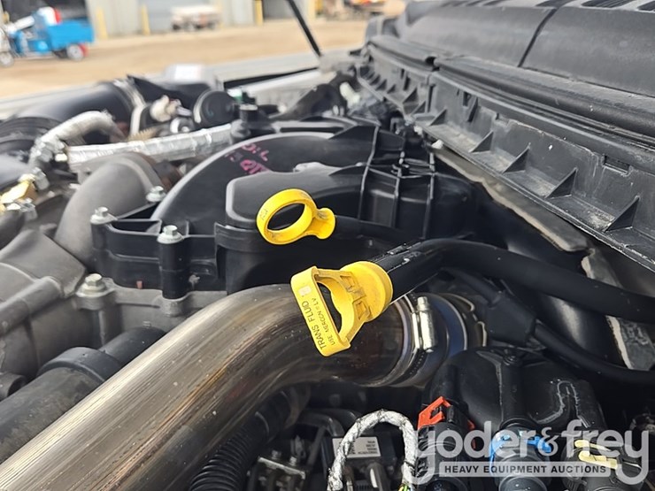 2019-ford-f550-image-52