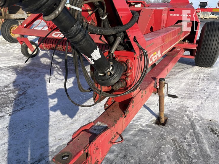 gehl-cb1285-image-10