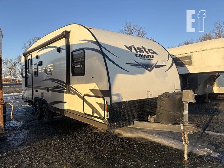 2018-gulf-stream-coach-vista-cruiser-23rss-image-3