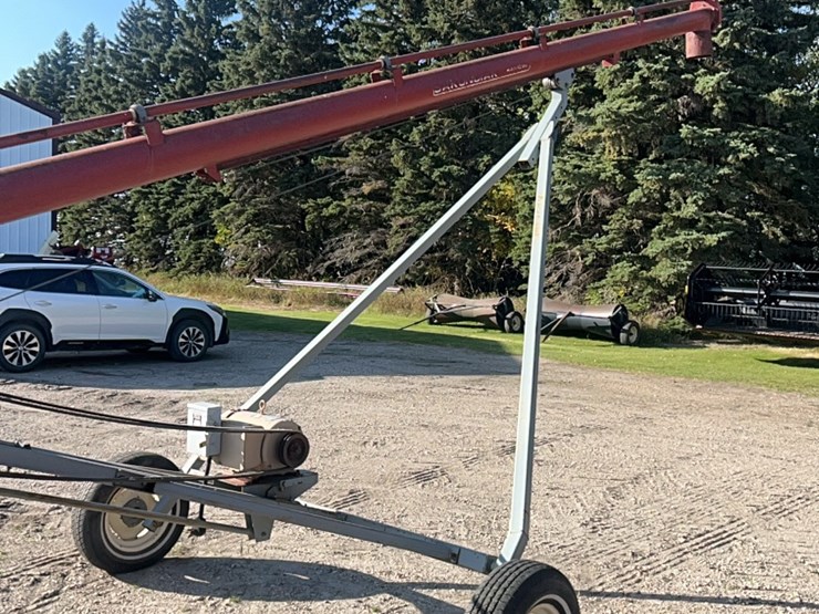 7-“x-37’sakundiak-model-hd-7–-1200-auger-with-7.5-hp-baldor-single-ph-220-electric-motor-image-21