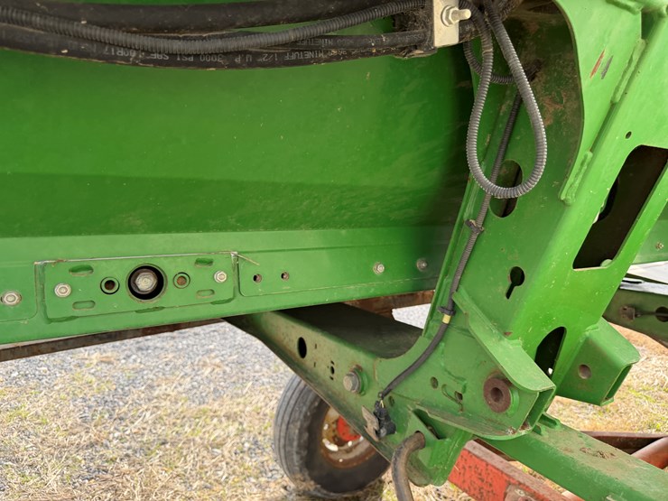 john-deere-630d-image-22