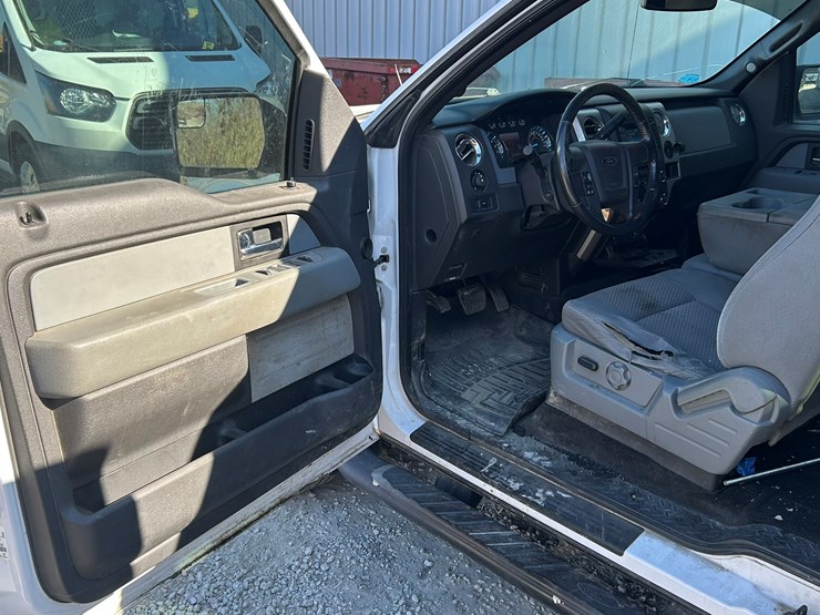 2014-ford-f150-image-54