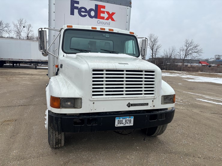 2000-international-4700-image-6