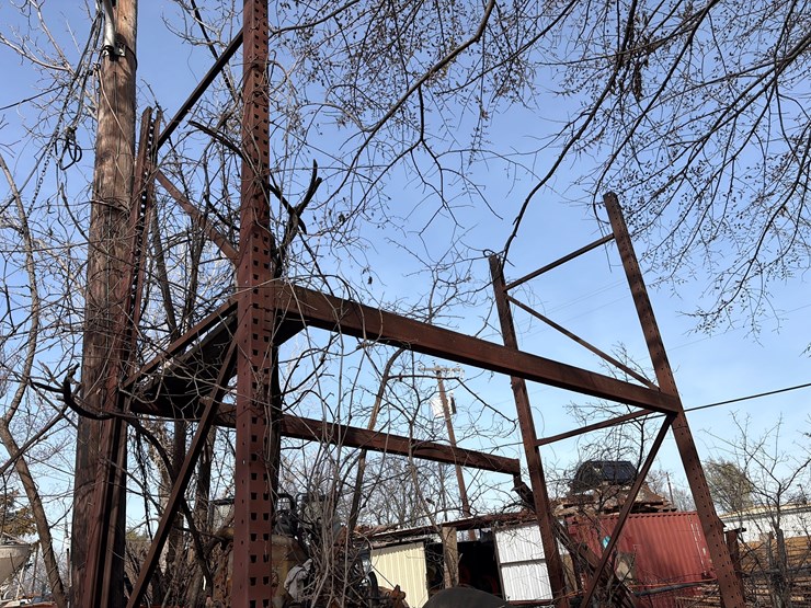 #52-•-12-foot-high-pallet-rack-twi-sections-image-2