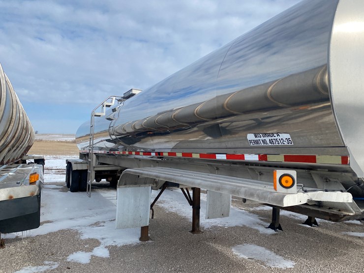 2000-walker-tanker-image-4