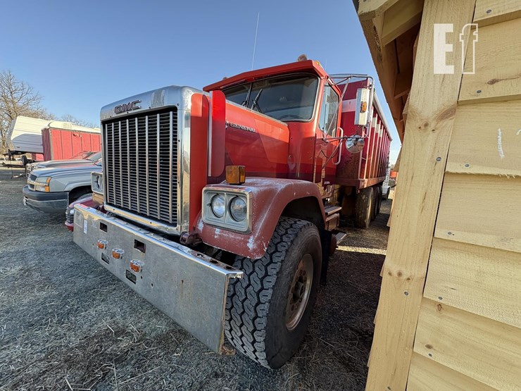 1983-gmc-general-image-26