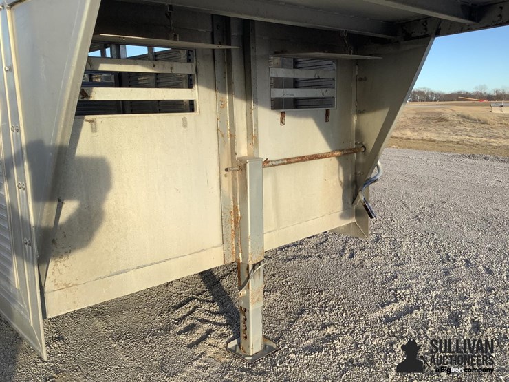 1998-chaparral-trailer-image-17