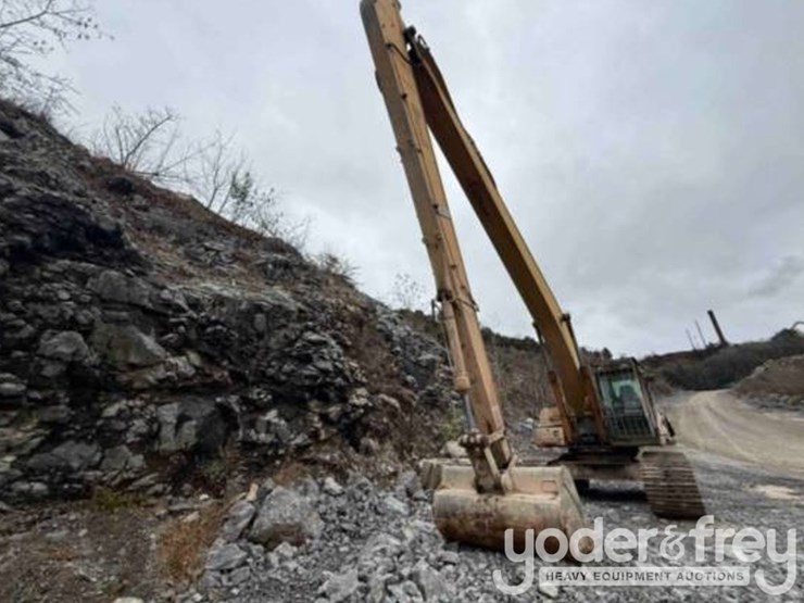 2005-caterpillar-330cl-image-1