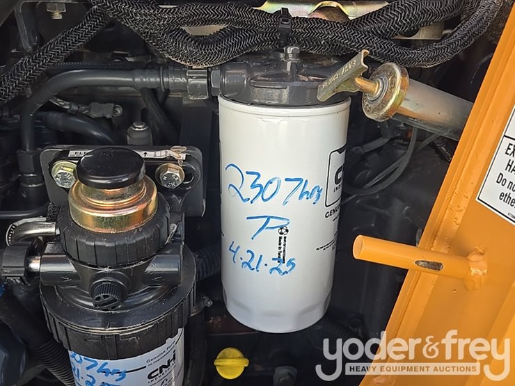 2022-case-590sn-image-53