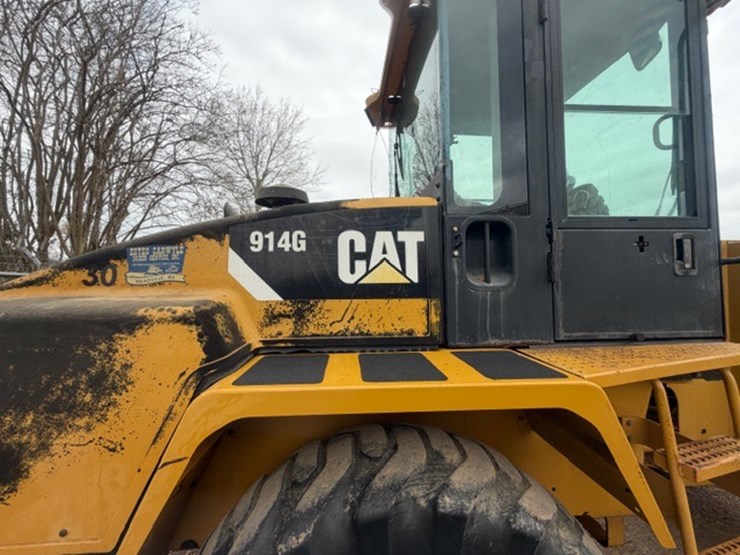 caterpillar-914g-image-44