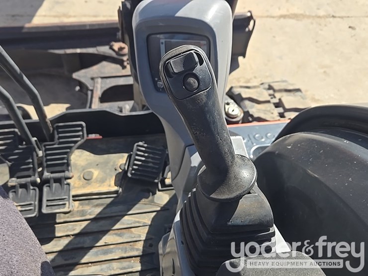 2018-kubota-kx057-4-image-80