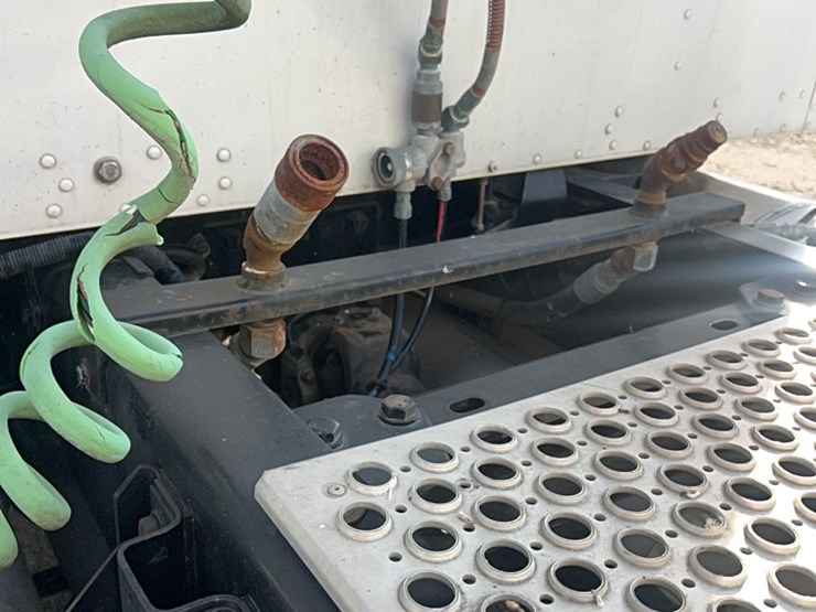 2007-kenworth-t800-image-38