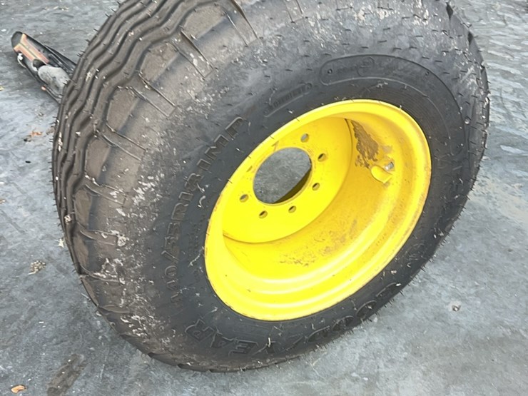 brand-new-john-deere-air-seeder-tire-and-rim,-size-is-140/55/r18-￼-image-3