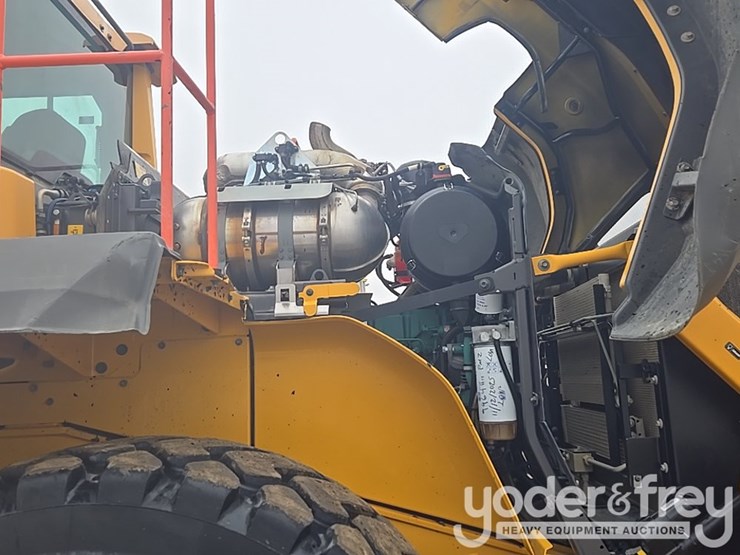 2017-volvo-l110h-image-41