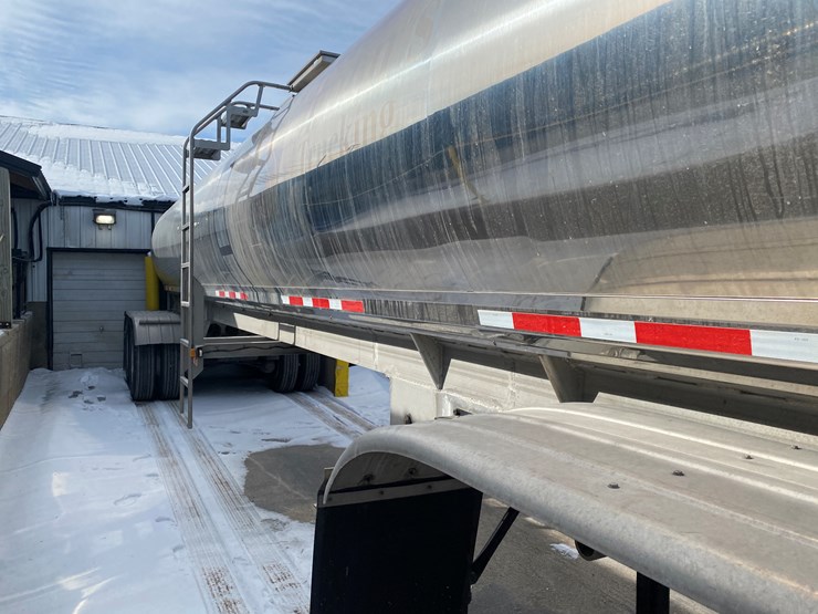 1998-walker-tanker-image-6