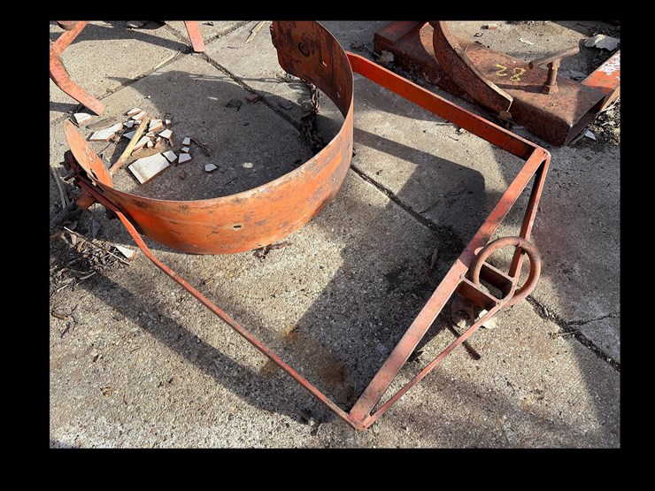 #83-•-barrel-clamp-with-lifting-eye-image-2