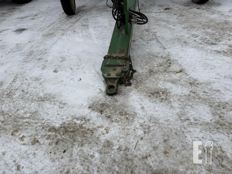 john-deere-2210-image-13