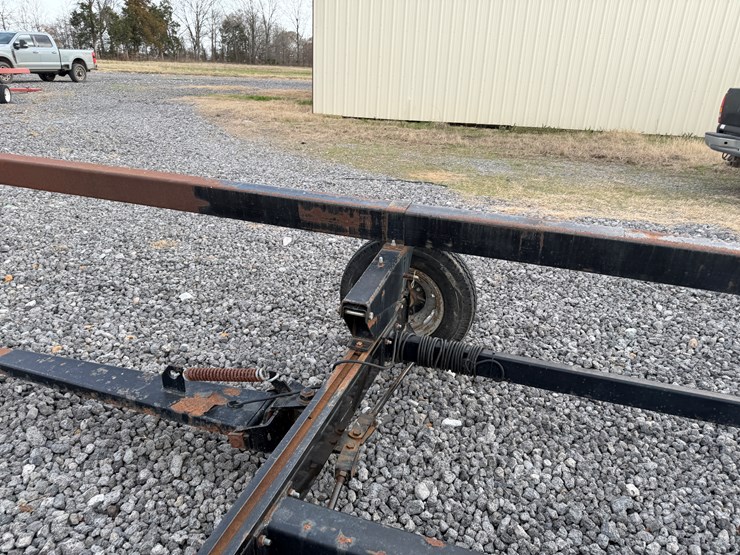 #40979-•-frontier-31'-header-trailer-image-23