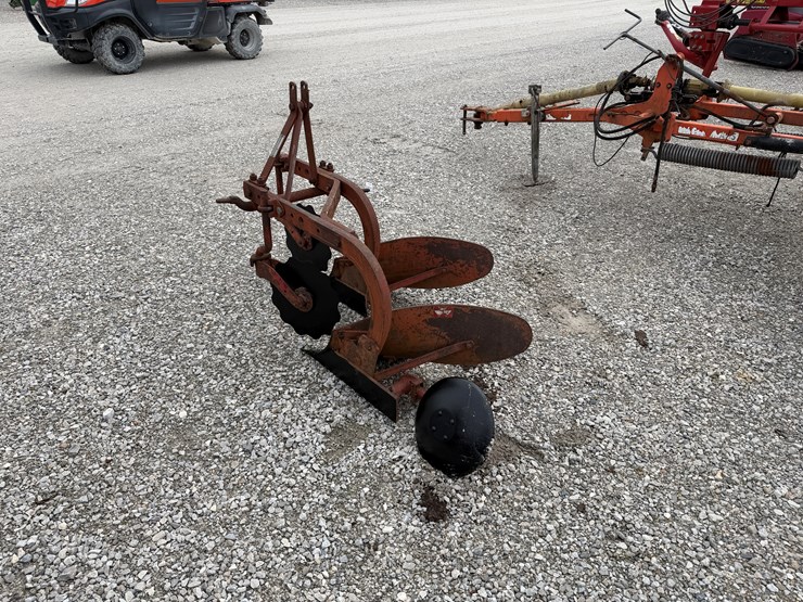 massey-ferguson-62-image-2