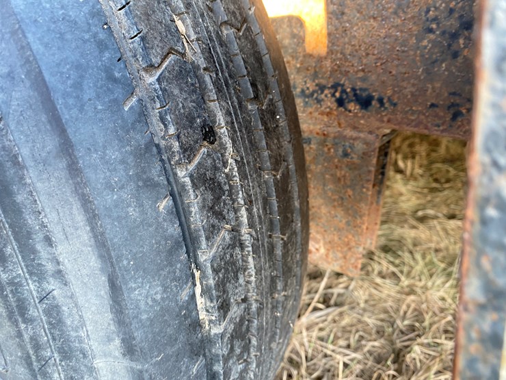 #1277-•-2012-puck-2067c-agitation-boat-with-trailer-(no-title)-(fort-atkinson,-wi)-image-30