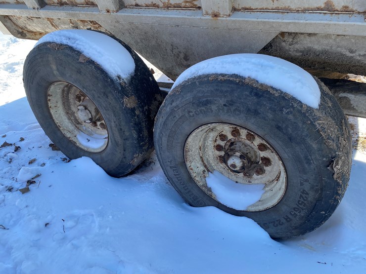 kuhn-knight-8132-image-25