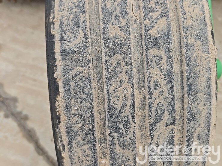 2020-john-deere-mx10-image-11