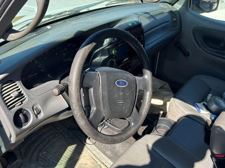 2011-ford-ranger-image-41